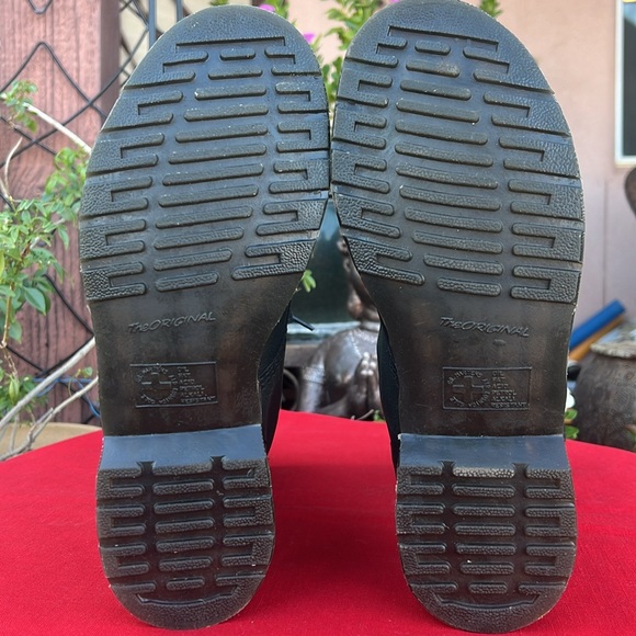 Dr. Martens Triumph Floral Tall 12 Eye Lace Up Mirage Black / Dark Green Boots - Picture 11 of 16